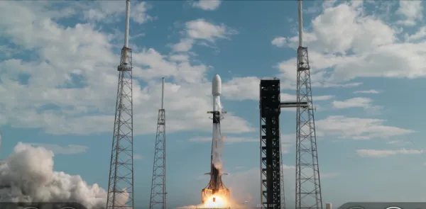 SpaceX, yaşlanan uyduların ömrünü uzatacak Northrop görevini fırlattı