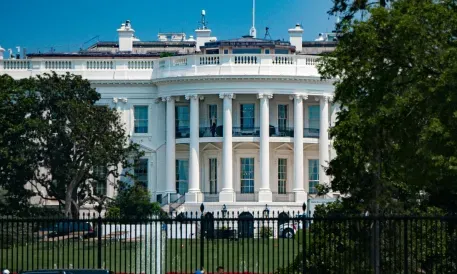 Trump Yönetiminden AI Düzenlemesi Açıklaması: 'FDA Benzeri Bir Kurum Olmayacak'