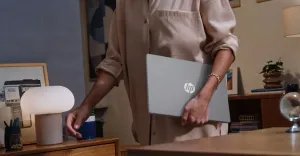 HP'nin OLED Ekranlı 2'si 1 Arada Laptop'u Okul Dönemi İçin Kaçırılmayacak Fırsat