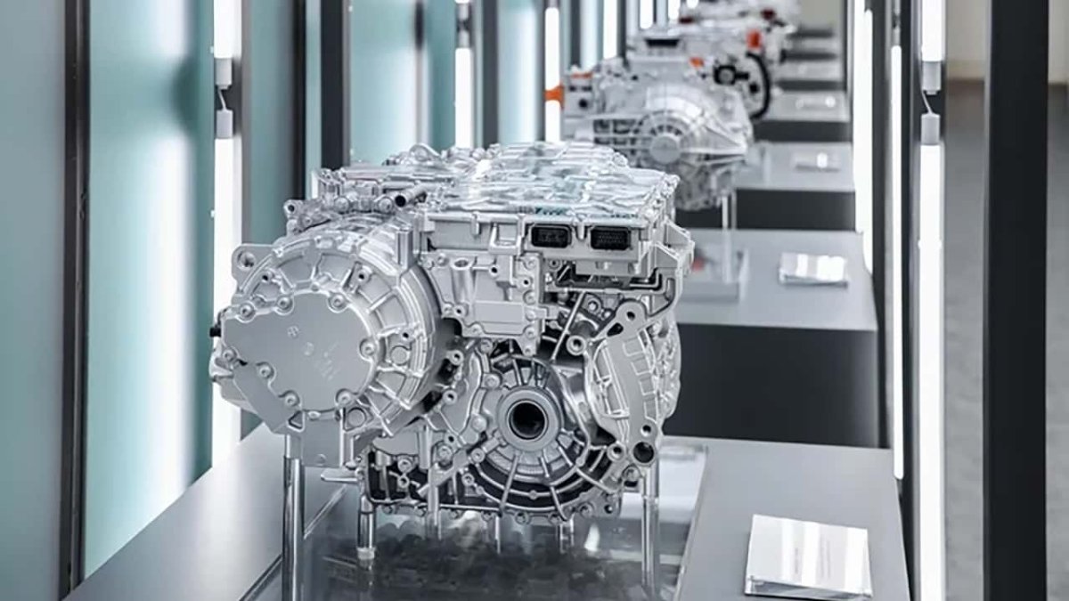 Geely'nin Yeni Minik EV Motoru Ağırlık ve Boyutu Azaltarak Etkileyici Verimlilik Sunuyor
