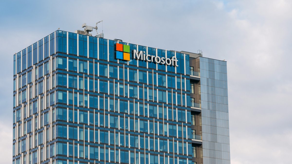 Microsoft’un Vergi Stratejisi: Avrupa’daki Yükümlülükten Kaçınmak İçin Kârlarını Ülkeler Arasında Kaydırıyor