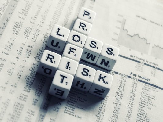 Bitcoin’de Tarihi Dönüm Noktası: Zarardaki BTC Miktarı Kârdakini Geçti
