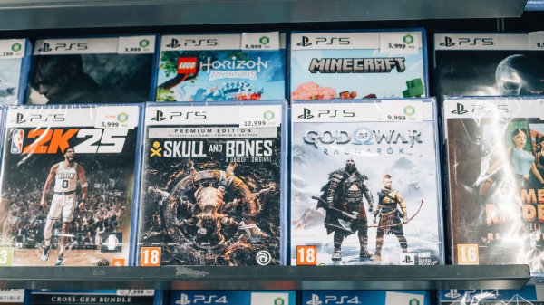 Sony, 2028'den Sonra da Fiziksel Disk Üretecek Ama Sadece Önceden Çıkmış Oyunlar İçin