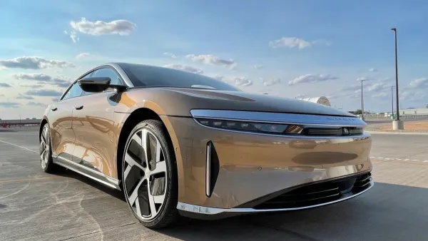 Suudi Prens Al Waleed bin Talal, Lucid Motors'un Yüzde 5'ini Satın Aldı