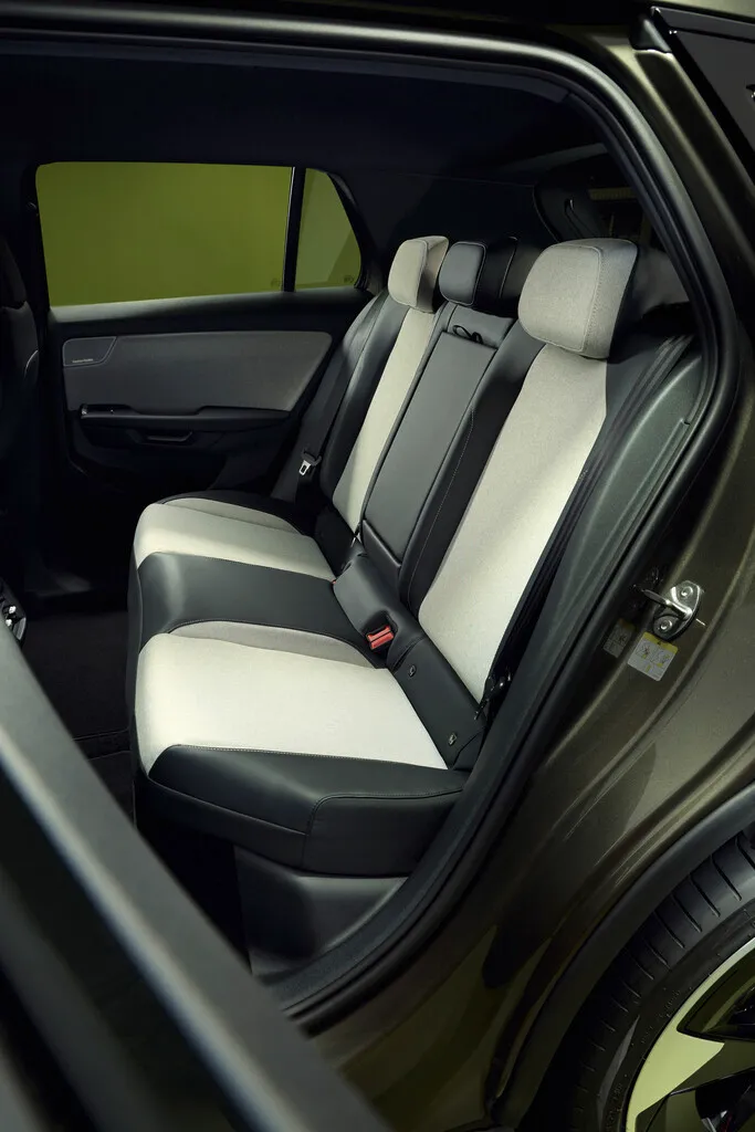 Volkswagen-ID-Cross-EV-interior