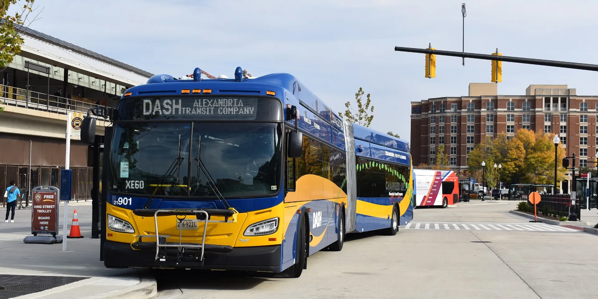 DASH Elektrikli Otobüs