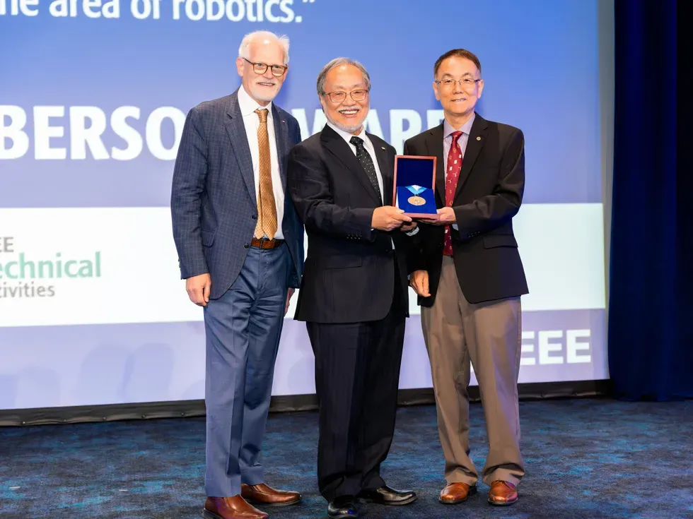 IEEE, Robotik Alanındaki Öncü Toshio Fukuda'yı Onurlandırıyor