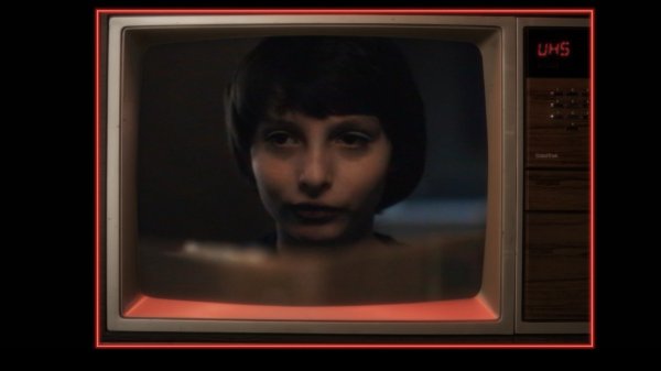 Netflix, Stranger Things'in İlk Sezonunun VHS Kalitesinde Bir Versiyonunu Yayınladı