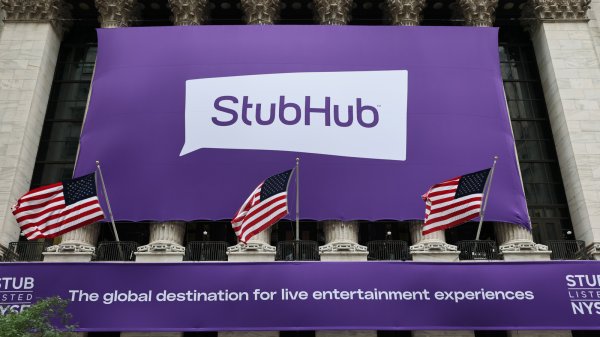 StubHub CEO'su Kendi Platformundaki Bilet Karaborsacılarına Fon Sağlıyor