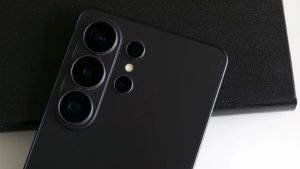 Samsung, Galaxy S26 Ultra Ekranlarının Neden Kızardığını Bilmiyor