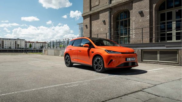 BYD, Toyota'yı Geride Bırakmak İstiyor ve Bunun İçin ABD'ye İhtiyacı Olmadığını Söylüyor
