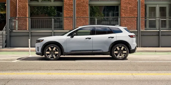 Honda, ABD'deki Son EV'sini İptal Etti, Sahiplerine Benzinli Araç Almalarını Söylüyor