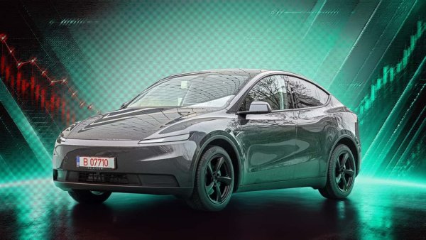 Tesla 2. Çeyrekte %25 Daha Fazla Araç Sattı, Faaliyet Kârı Yine de Sert Düştü