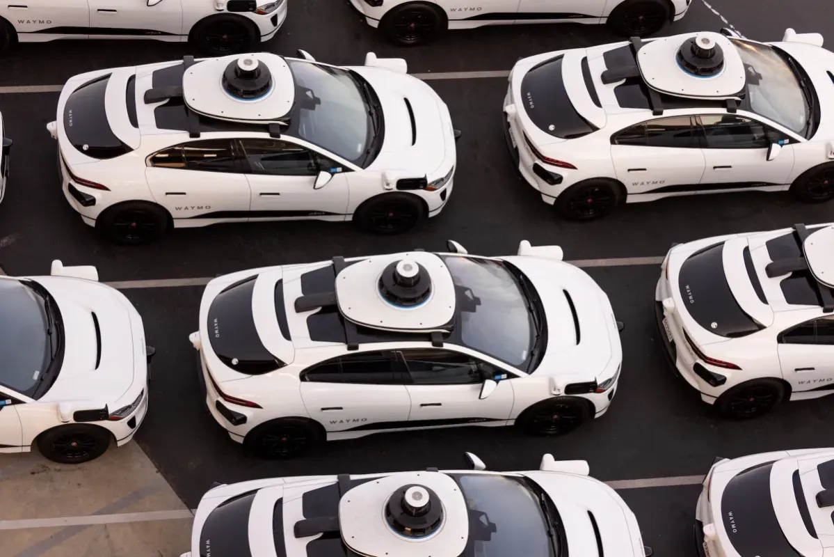 Waymo ve Otonom Taksilere Acil Durum Müdahalesi İçin Yeni Federal Düzenleme Geliyor