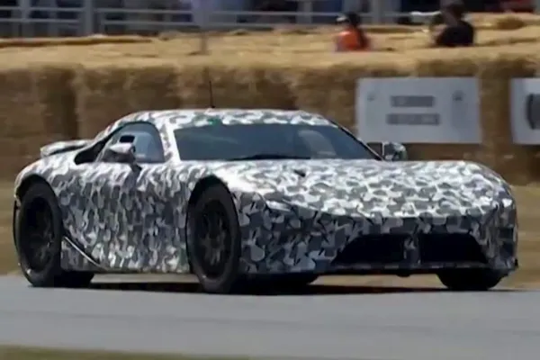 Toyota, Lexus LFA EV Spor Otomobili İçin Büyük Vaatlerde Bulunuyor Ama Onu Görebilecek miyiz?