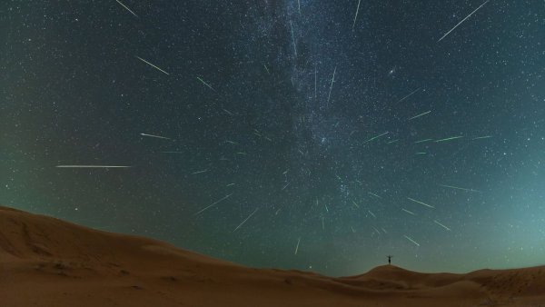 Perseid Meteor Yağmuru Başladı! Bu Yaz En İyi Kayan Yıldızları Nasıl Görebilirsiniz?