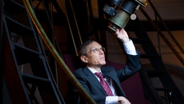 Beyaz Saray, Harvard'lı Astronom Avi Loeb'i Yeni UFO Çalışma Grubunun Başına Atadı