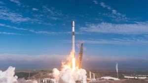 SpaceX, Starship Test Uçuşunun Ardından 24 Starlink Uydusunu Yörüngeye Gönderdi