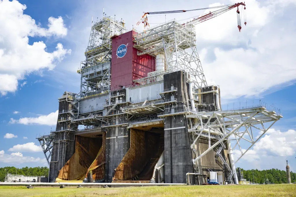 Blue Origin, New Glenn Üst Kademelerini Stennis'te Test Edecek