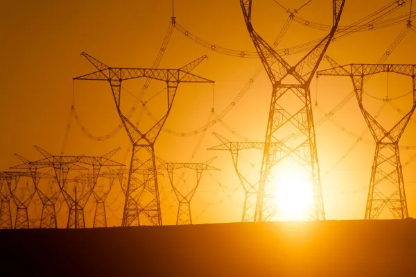 ABD'nin En Büyük Elektrik Ağı, Data Merkezlerini Geçici Olarak Kesebilir