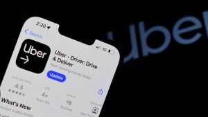Uber, Müşteri Hizmetleri Ekibinin %10'unu AI Kullanımı Nedeniyle İşten Çıkarıyor