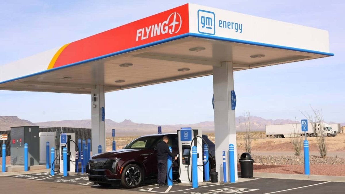 Pilot'ın Elektrikli Araç Şarj Ağı Büyümeye Devam Ediyor: 300 Lokasyona Ulaştı
