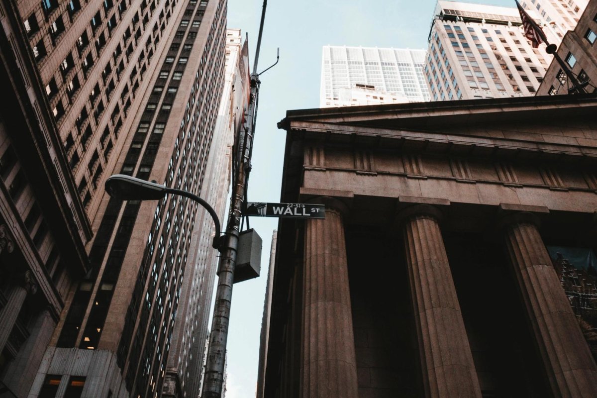 Bitcoin ETF'lerinden ve Özel Kredi Fonlarından Milyarlarca Dolar Çıkışı Piyasa Risklerinin Arttığına İşaret Ediyor