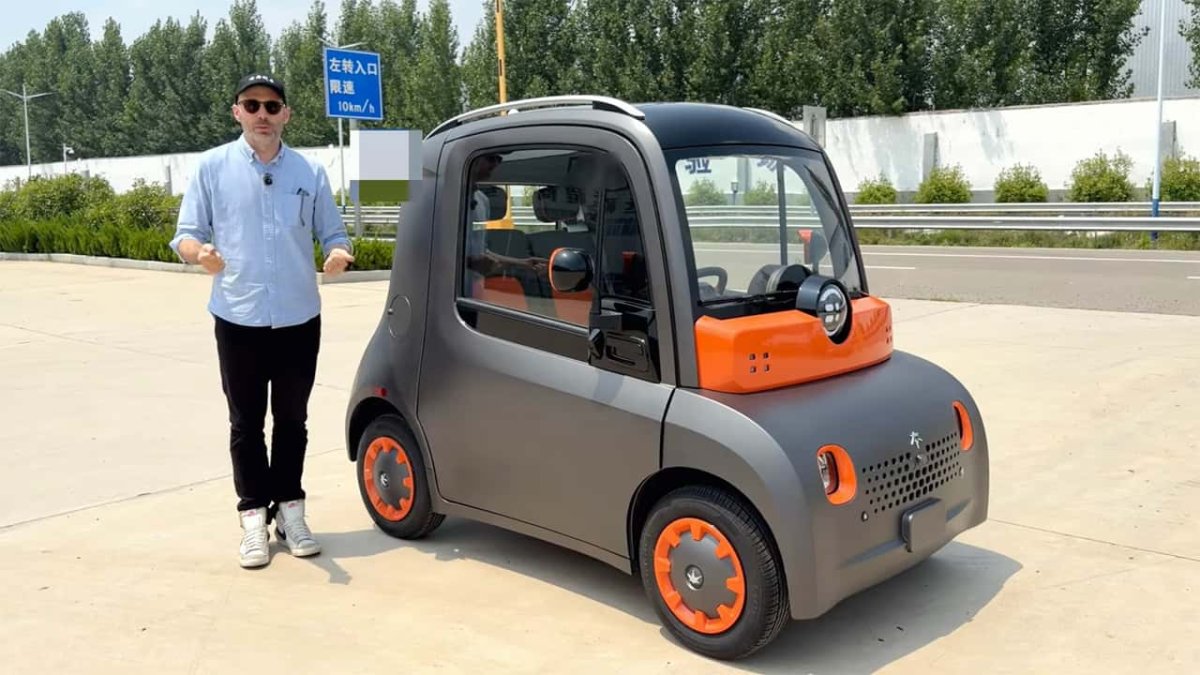 Çin Menşei Bu Mikro Elektrikli Araç Fiat Topolino'yı Basit Gösteriyor