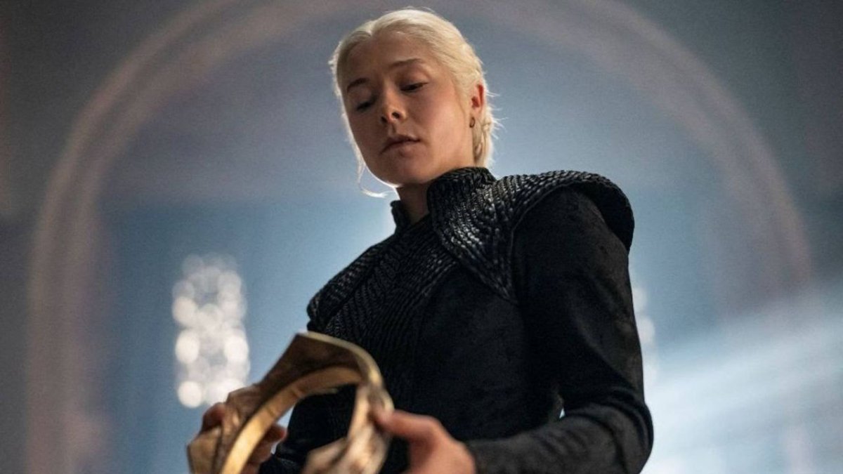 Ejderhanın Evi 3. Sezon Açılış Jeneriği, George R.R. Martin'in Ateş ve Kan'ına Akıllıca Bir Atıfta Bulunuyor