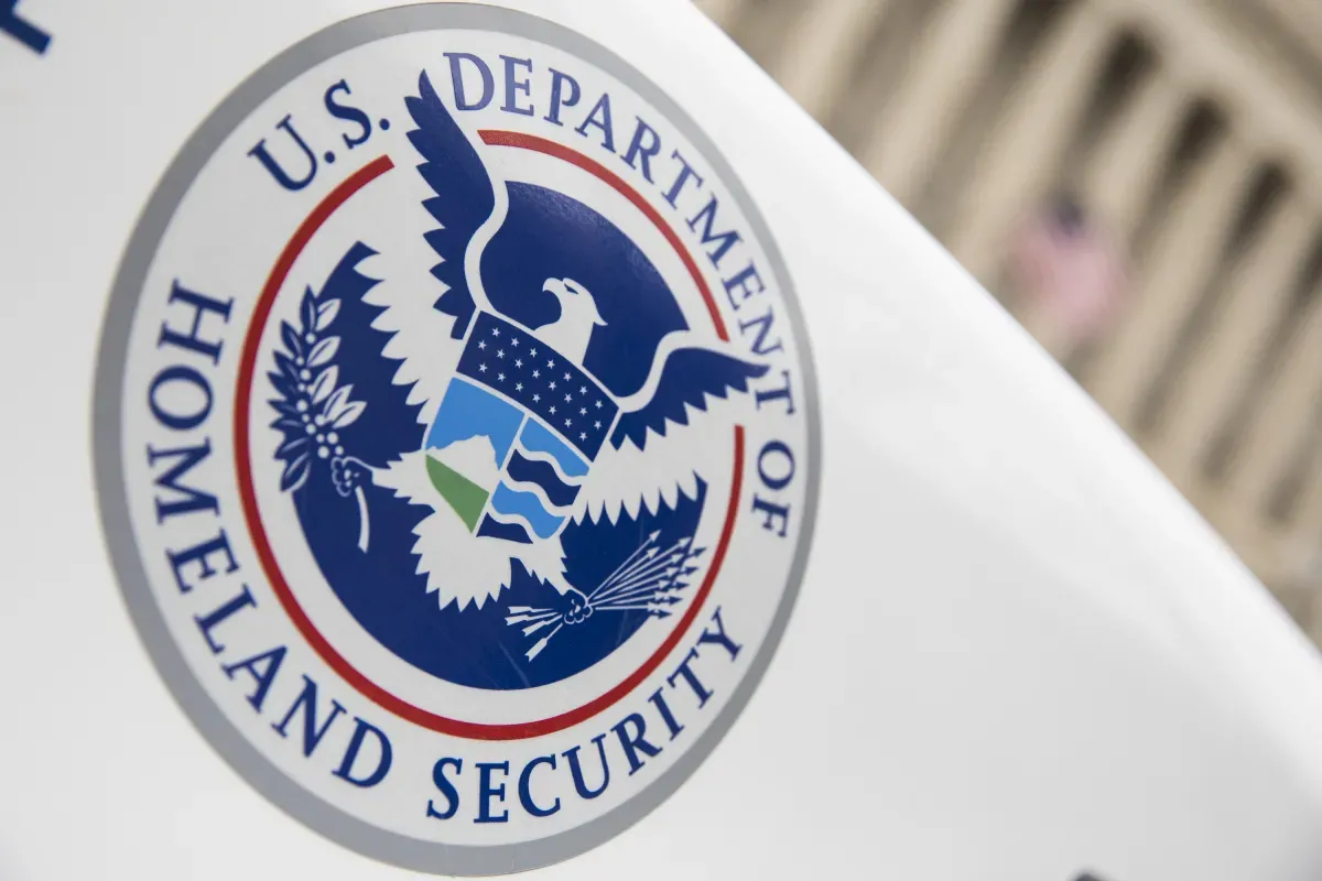 Amerika'da Ulusal Güvenlik Tehdit Ediyor: DHS Bilgi Paylaşım Ağı Hacklendi