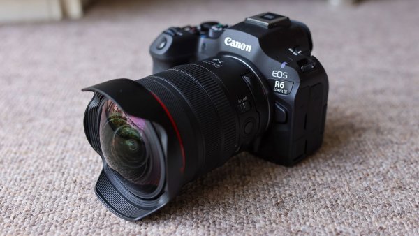 Canon EOS R6 III, Astrofotoğrafçılıkta Önceki Modellerden Ne Kadar Daha İyi?