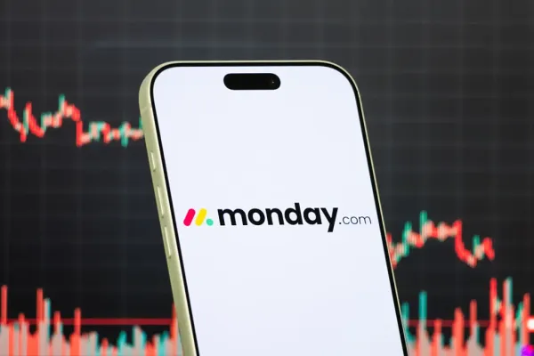 Monday.com yapay zekaya odaklanmak için yüzlerce çalışanını işten çıkarıyor