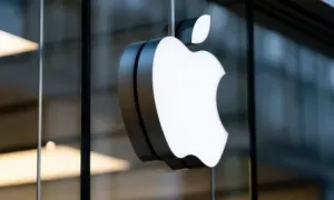 Apple Rekor Kırdı Ama Büyüme Endişeleri Sürüyor