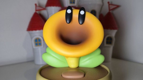 Nintendo'nun Konuşan Çiçek Oyuncakları için Değişim Parçaları Satıyor