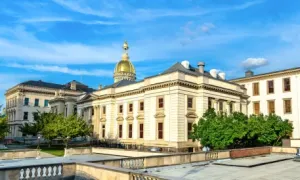 New Jersey, Gözetim Fiyatlandırmasını Yasaklıyor ve Dijital Raf Etiketlerini Donduruyor