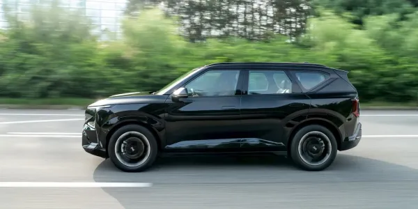 Kia'nın Orta Boy Elektrikli SUV'sine Dört Çeker ve Özel 'Storm' Donanımı Geldi