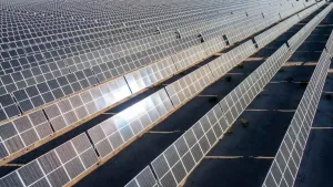 Google'ın En Büyük Temiz Enerji Projesi, xAI'nin İzinsiz Doğalgaz Santralinin Sadece 40 Mil Kuzeyinde