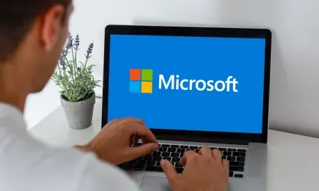 Microsoft, Yapay Zeka Destekli Siber Tehditlere Karşı Savunma Sistemi Başlattı