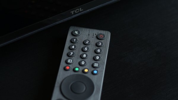 Onlarca yıllık teknoloji: Neredeyse her TV kumandası neden hâlâ kızılötesi kullanıyor?