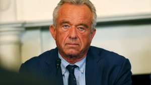 RFK Jr.'ın Seçtiği Komite, Kendisinin Kullandığı Peptitlerin Üretimini Onayladı