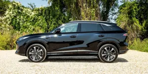 MG, 2027'de Yarı Katı Hal Bataryalı İlk Plug-In Hibrit SUV'unu Piyasaya Sürecek