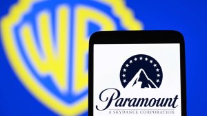 California Paramount/Warner birleşmesi davasında anlaşma yaptı, savunucuları kızdırdı