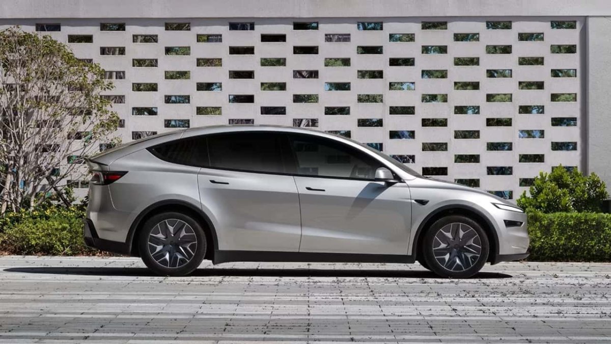 Tesla'nın Yeni Üç Sıralı EV'si, Edmunds Tarafından Test Edilen En Uzun Menzilli Model Y