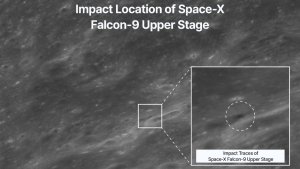 Güney Kore'nin Ay Yörünge Aracı, SpaceX Roketinin Ay'daki Çarpma Kraterini Görüntüledi