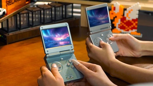 60 Doların Altında: Anbernic RG SP, Taşınabilir Fiyatların Spiraline Girdiği Zamanlarda Retro El Konsolu Kahramanı mı?