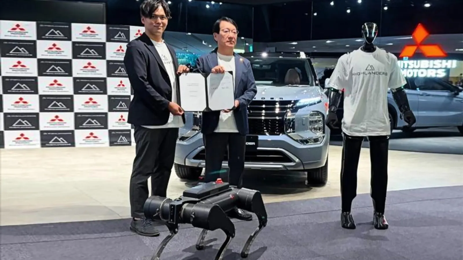 Highlanders and humanoids, by Mitsubishi.