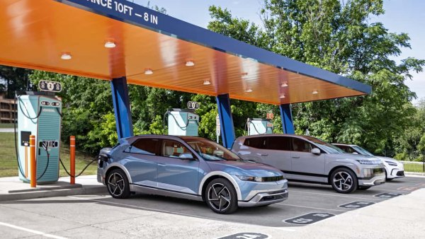 ABD'deki Hyundai ve Genesis Elektrikli Araçlara Ionna Şarj İstasyonlarında Büyük İndirim