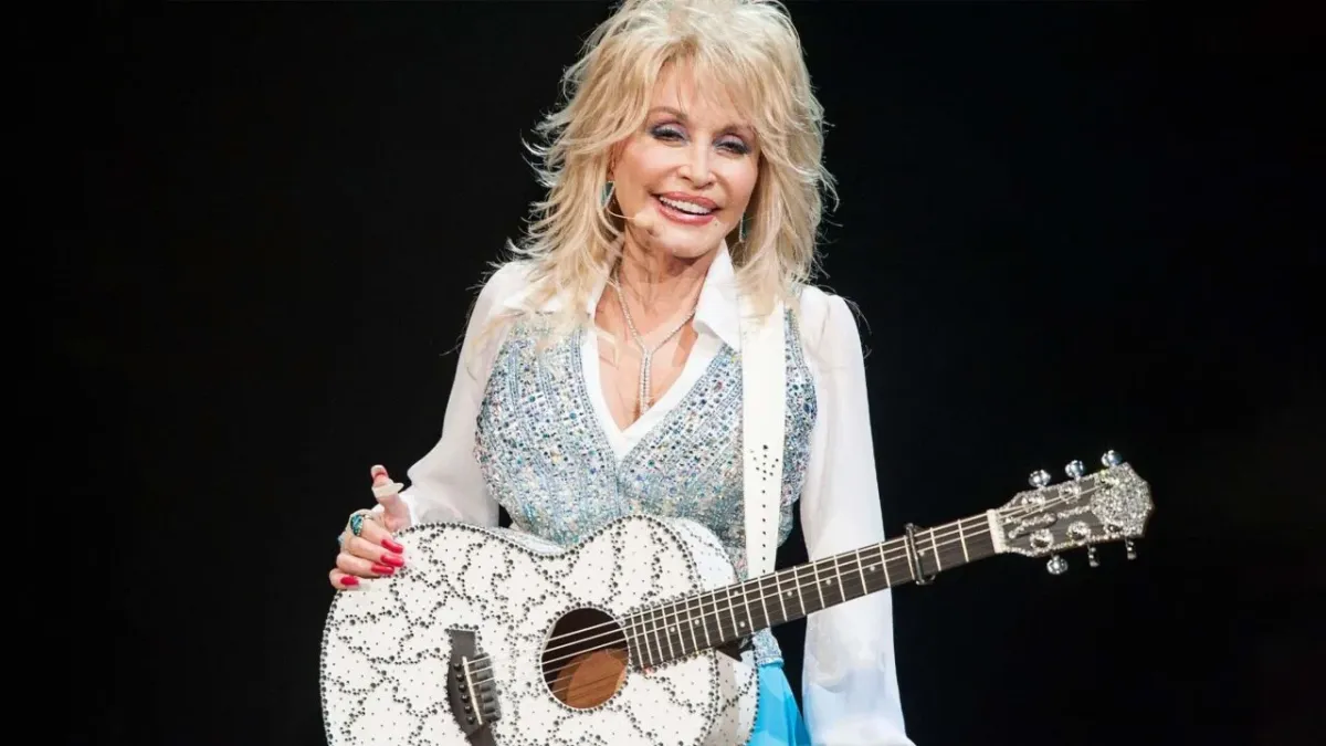 Ülkerin Kraliçesi Dolly Parton 80 Yaşında Vefat Etti