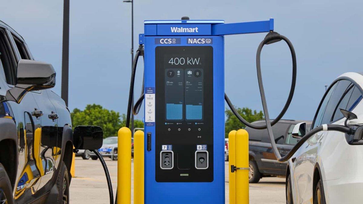 Walmart'ın Elektrikli Araç Şarj Ağı Önemli Bir Kilometre Taşına Ulaştı