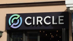 Kripto Haftası: Coinbase-Circle USDC İşbirliği, FOMC Dakika ve Petrol Fiyatı